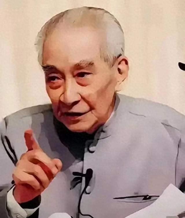 周五交易软件红线收尾，投资者冰火两重天：盯盘与露营的反差