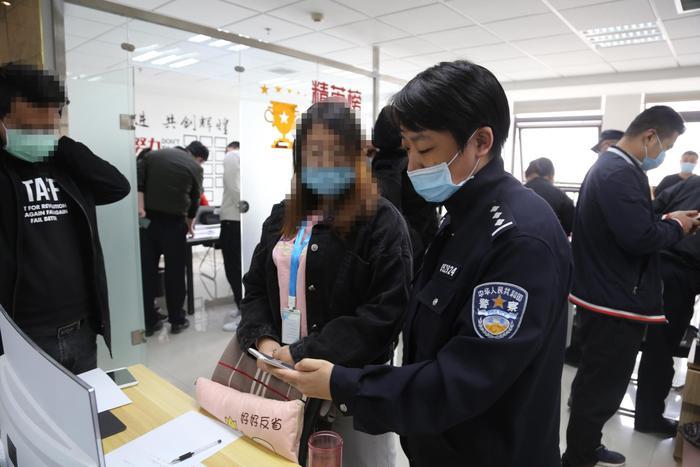 股票投资诈骗_股票配资平台哪个最好_虚假配资平台