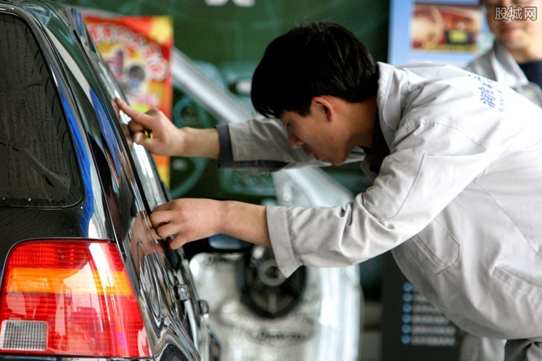 年轻人不知做啥生意赚钱？这些热门行业供你参考