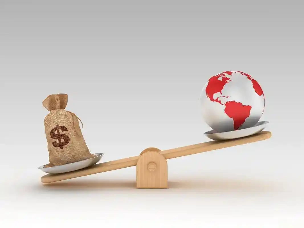 2025年股票杠杆交易平台揭秘，闪配宝等平台脱颖而出