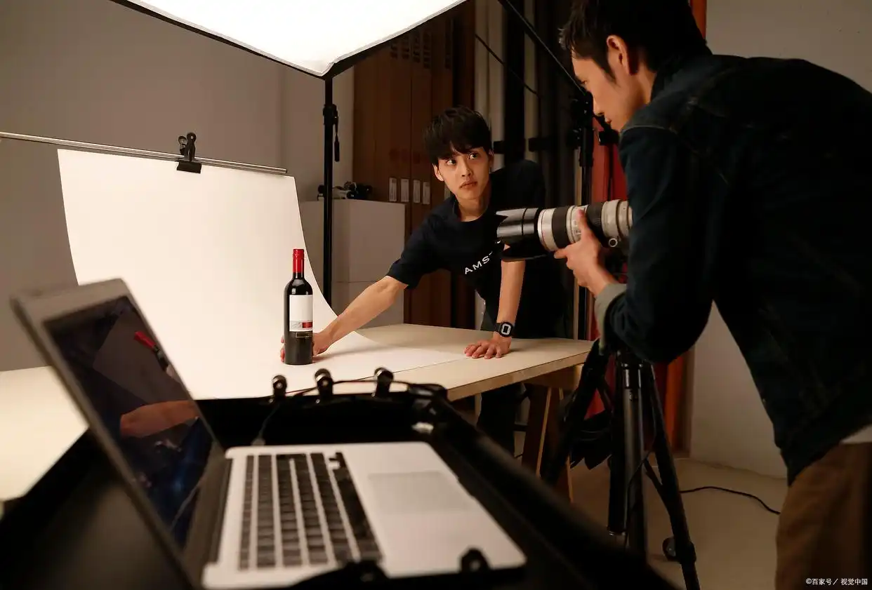 闲置物品实体店赚钱吗_手机兼职赚钱途径_图片处理手机兼职