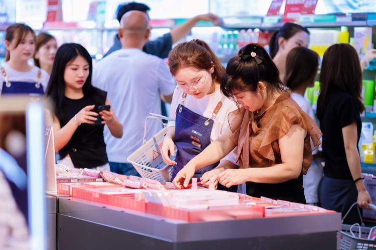 网上零售发展的原因有哪些_实体零售转型引导_零售业发展支持政策