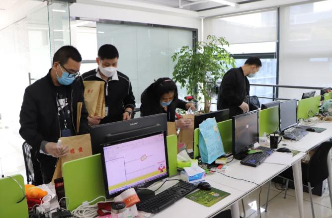 非法荐股诈骗 余杭警方捣毁特大荐股诈骗团伙 同花顺警惕荐股诈骗风险_股票加杠杆平台