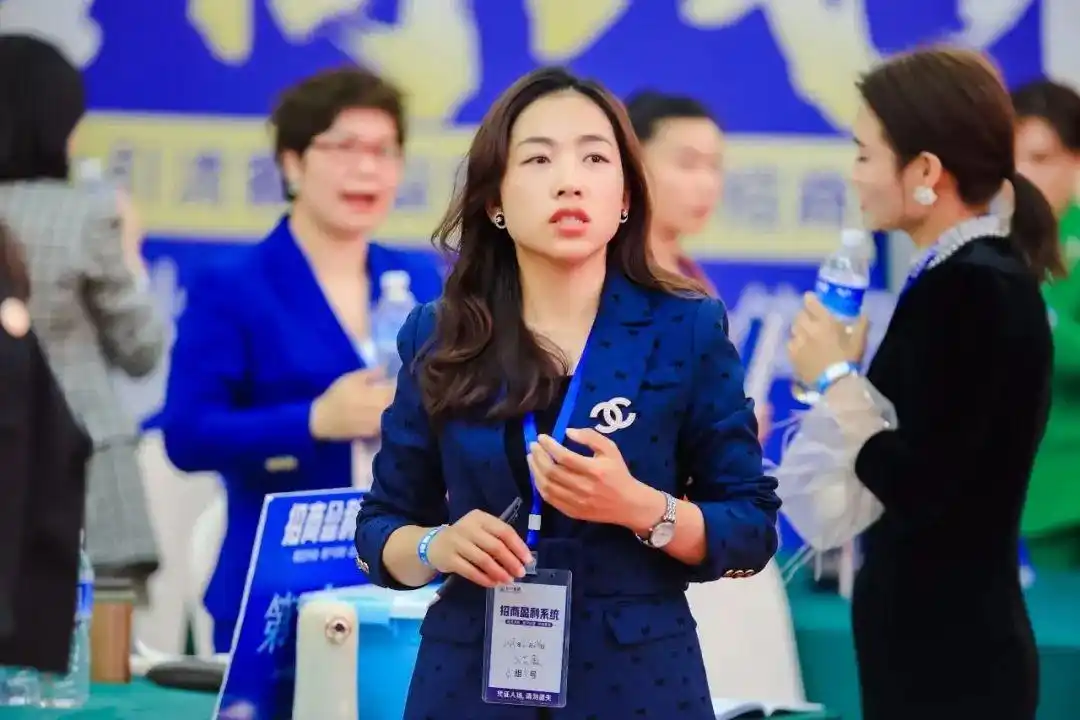 销售人员必备技巧_销售员去店铺推销技巧_销售话术提升