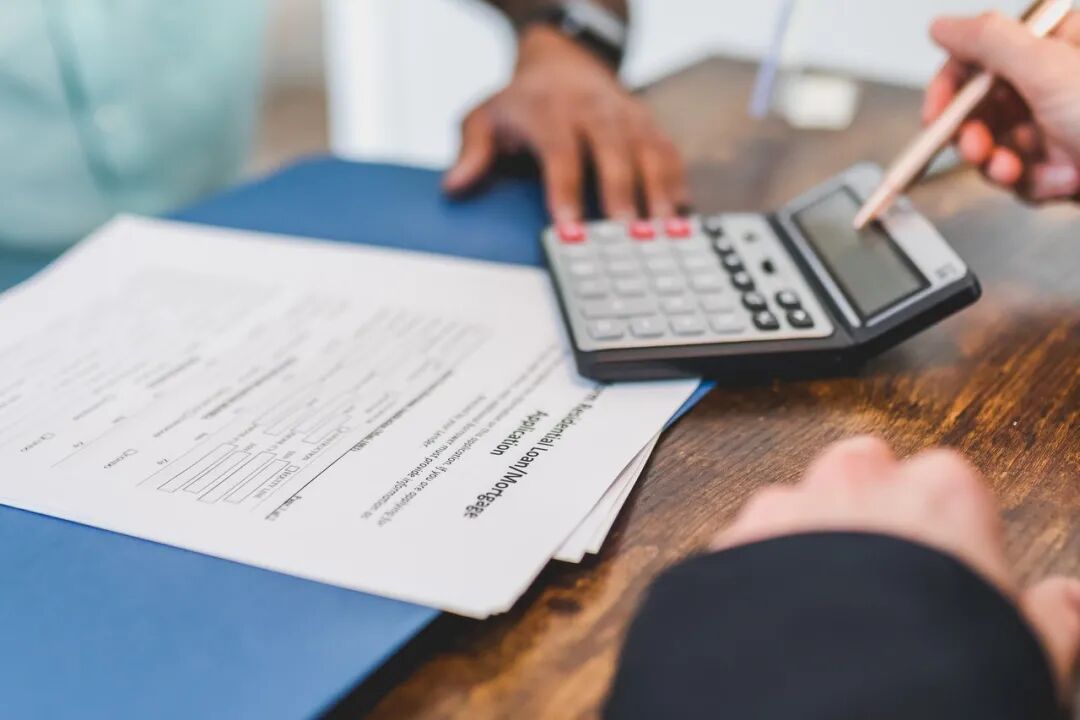 销售说服技巧_客户沟通策略_销售员去店铺推销技巧