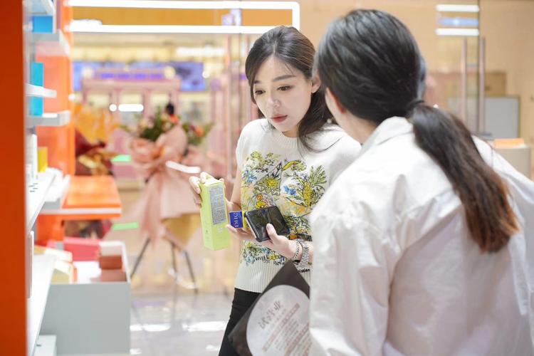 吆喝顾客_销售员去店铺推销技巧_销售技巧